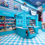 12 Whimsical Reasons to Visit the Jellycat Diner NYC at FAO Schwarz